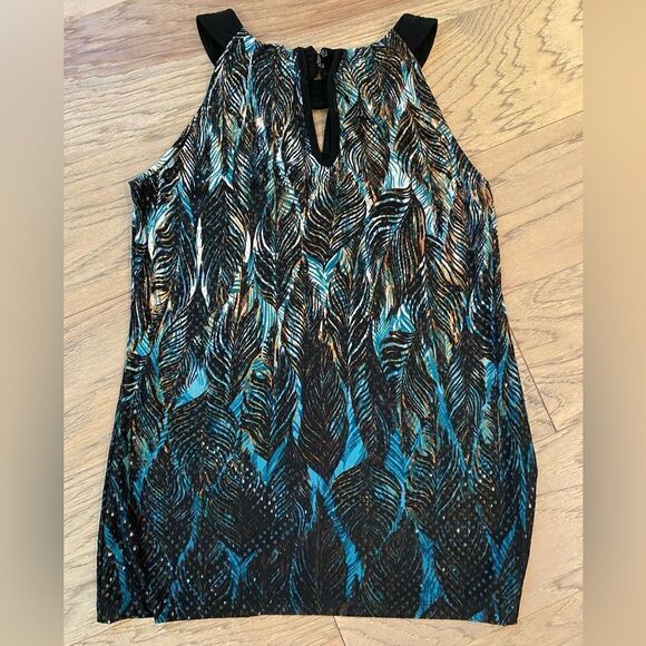 Shimmer Halter Top - Picture 2 of 4